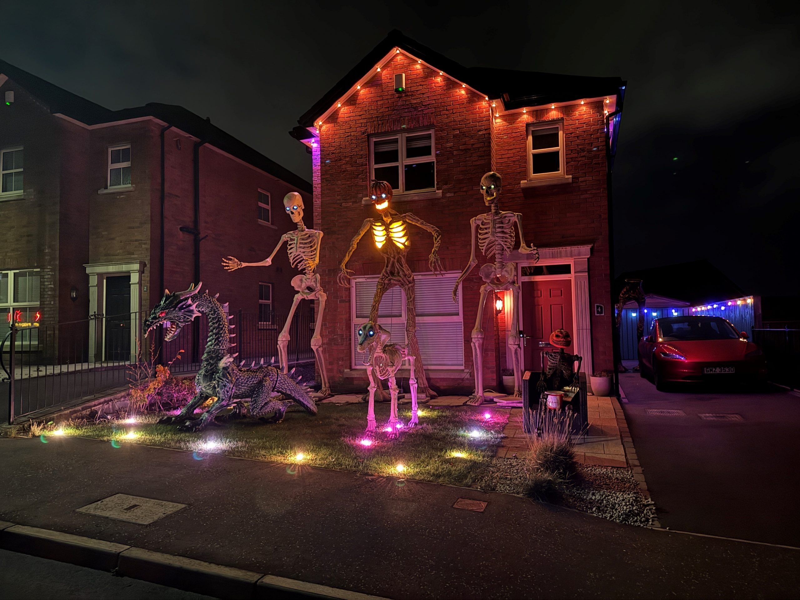Halloween display Bangor Robinson House